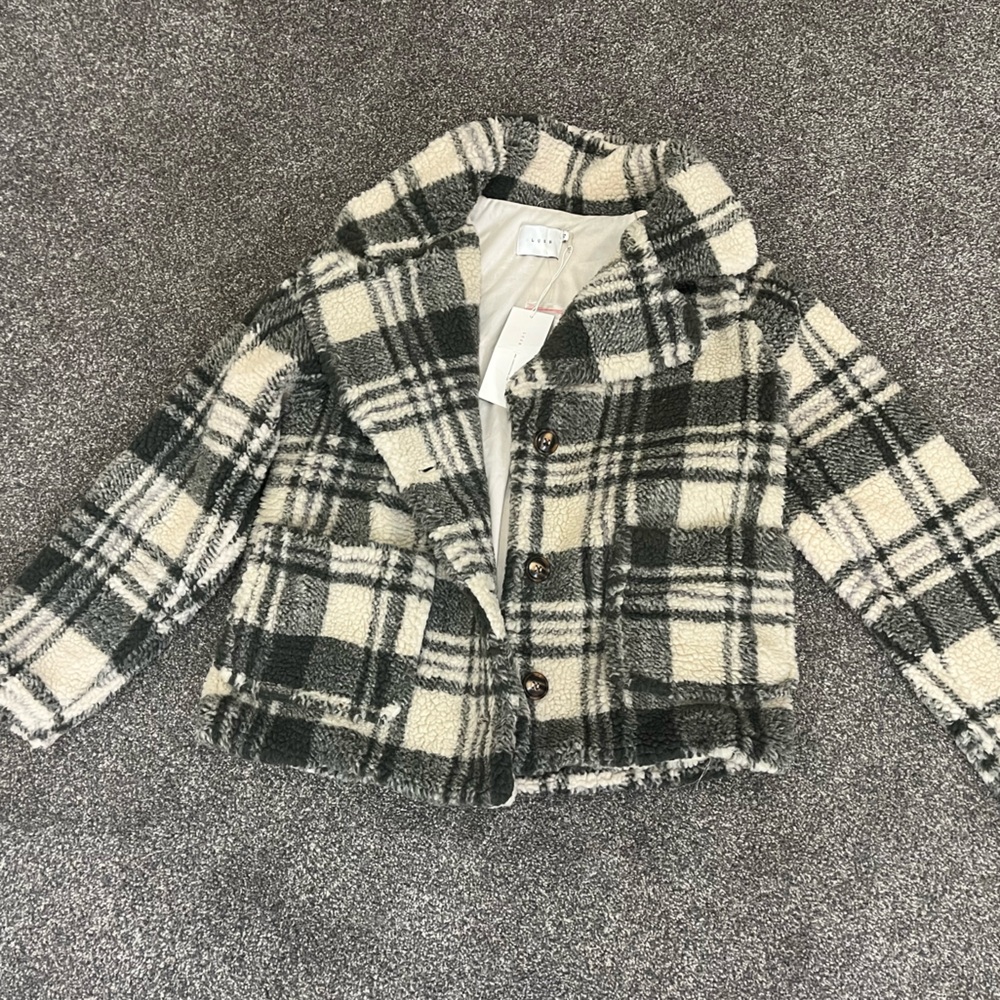 Lush plaid sherpa jacket small